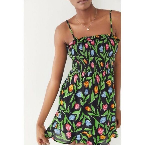 NWOT dress size M mini floral print - Picture 2 of 7